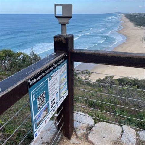  Noosa's coastline