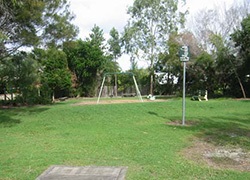 Elanora Park, Naturi Street